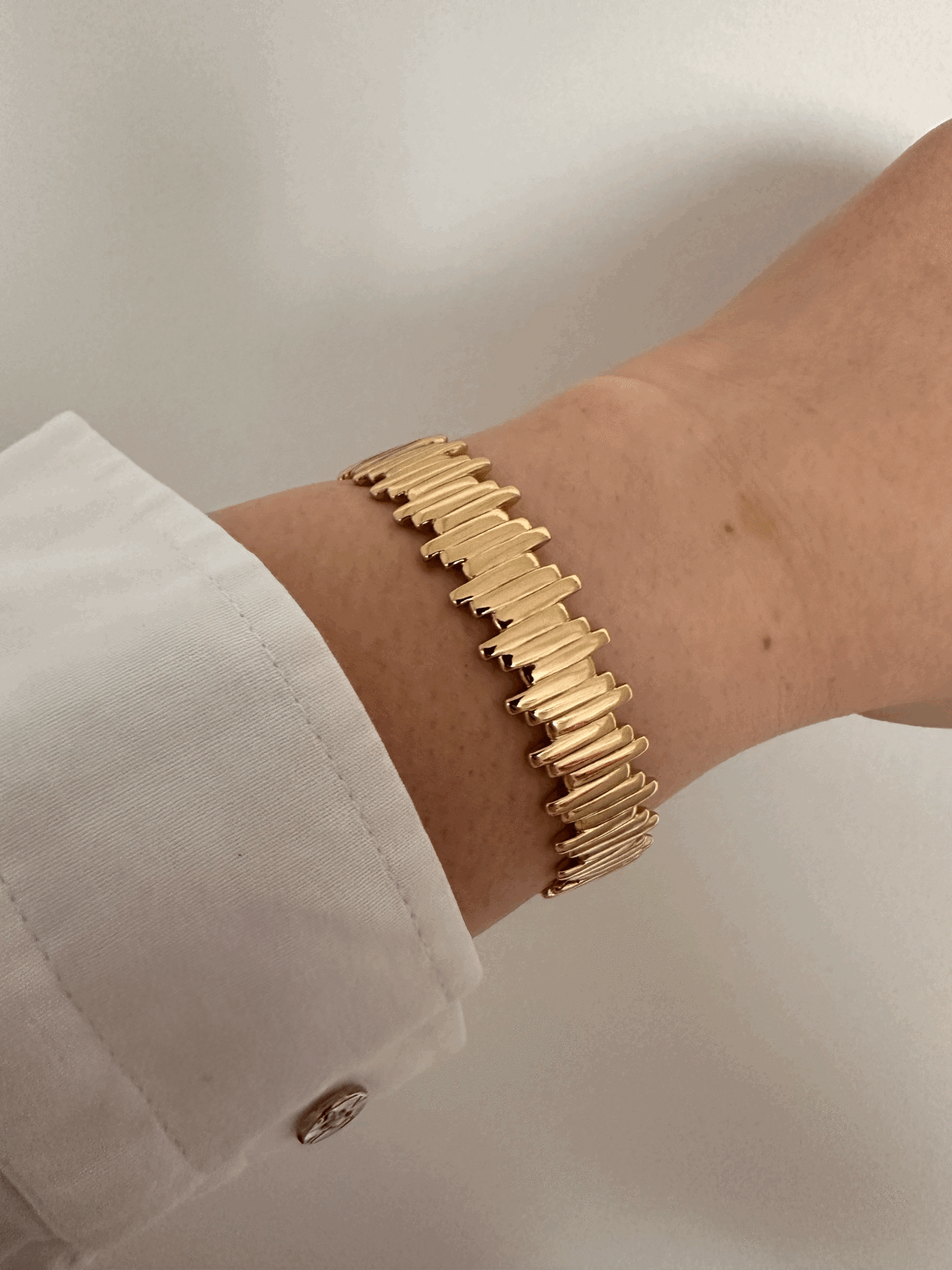 VIP 14 K RİTİM KELEPÇE