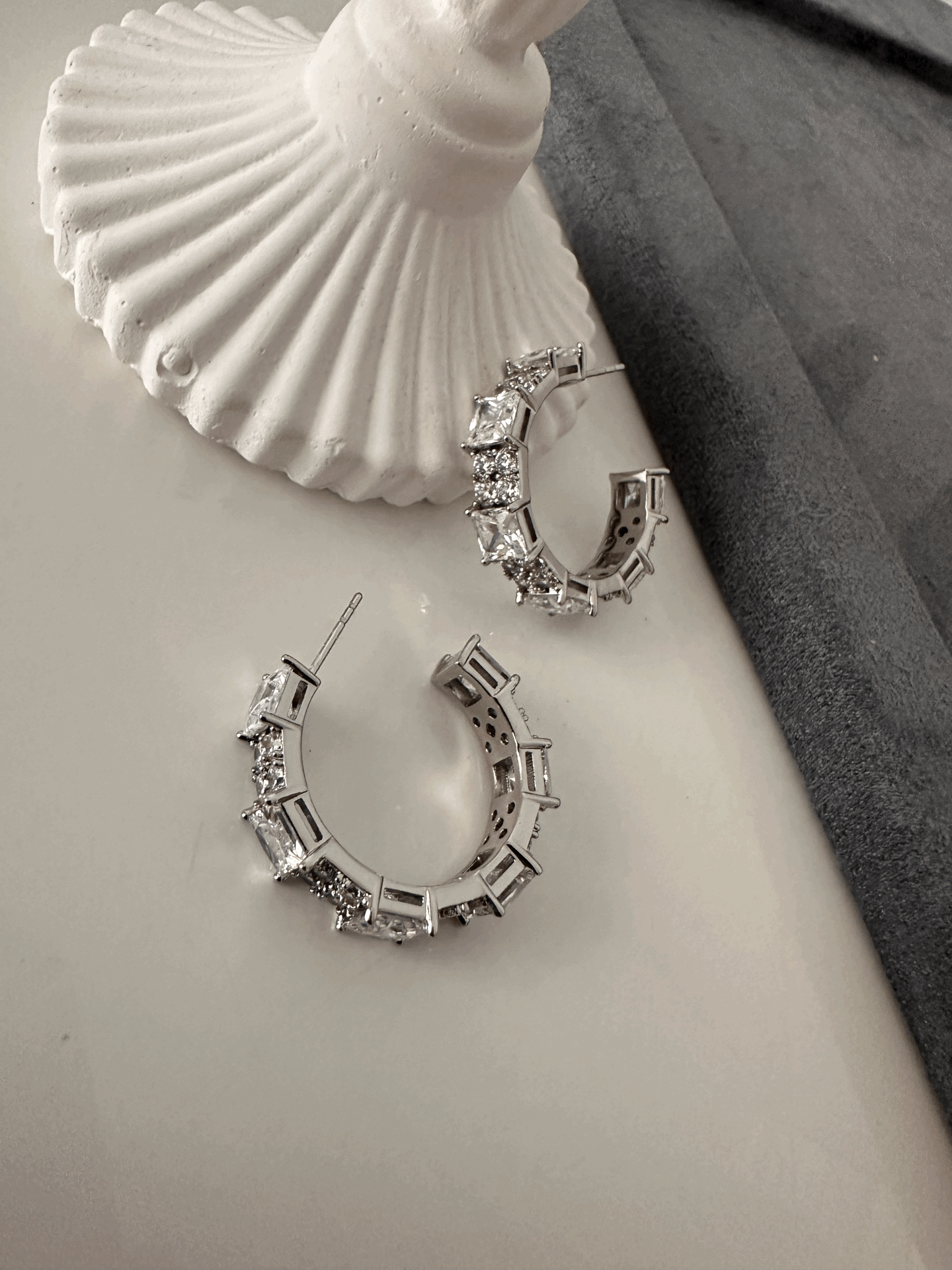 VIP SILVER TAŞLI KÜPE