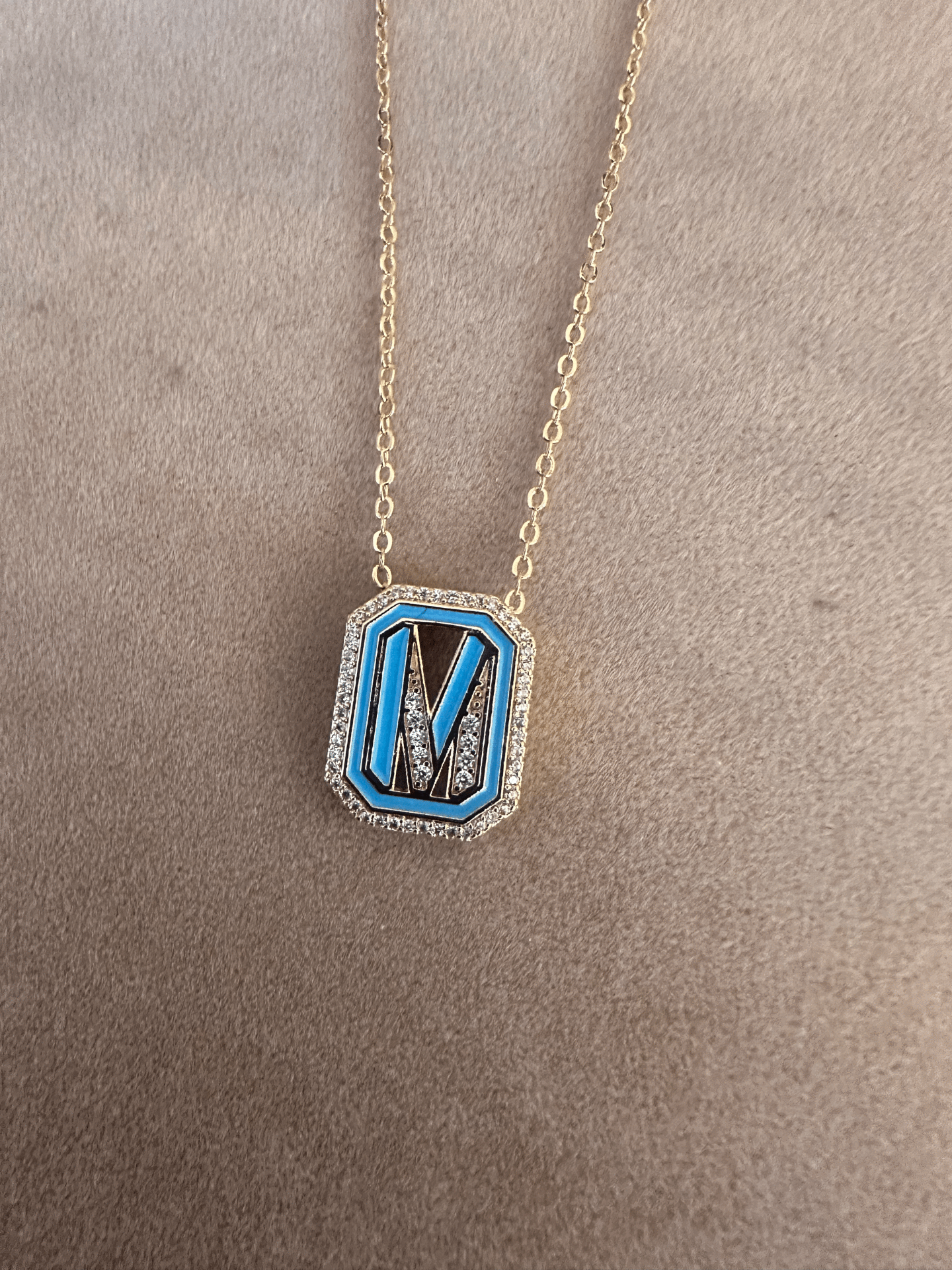 TURKUAZ M HARFİ KOLYE