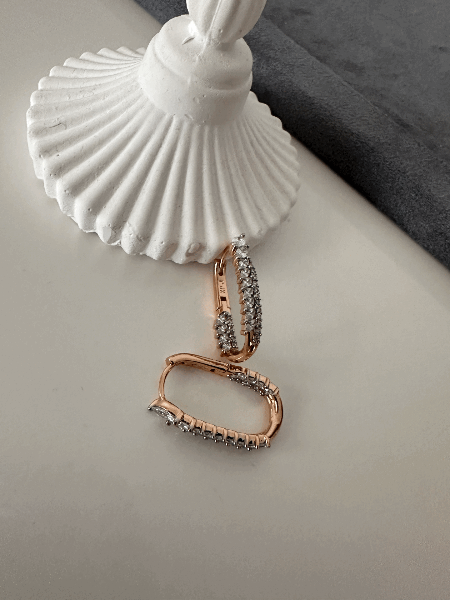 VIP SİLVER TAŞLI DİKDÖRTGEN KÜPE