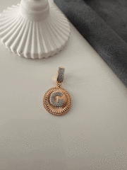 VIP G HARFİ CHARM