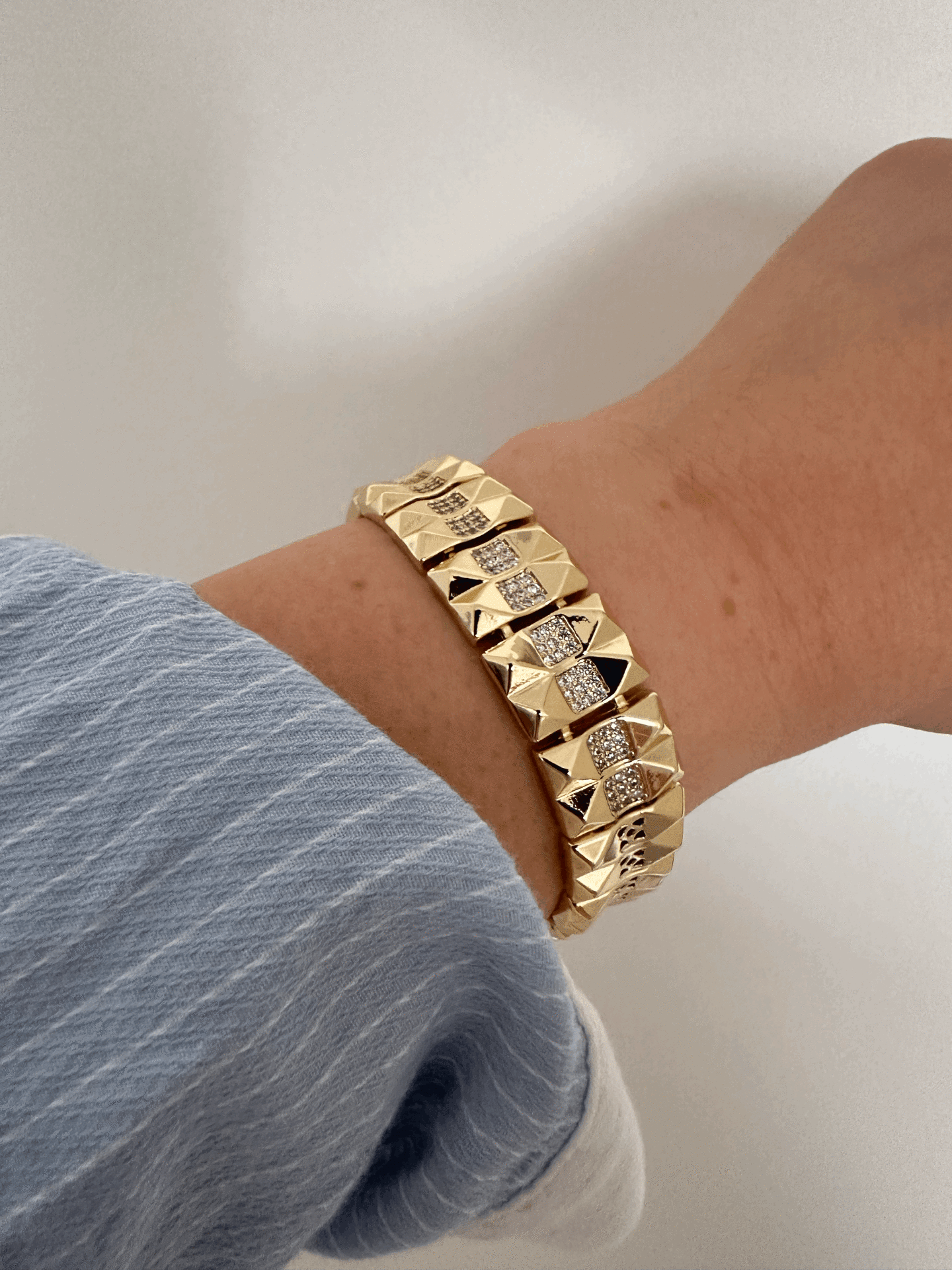VIP 14 K BİLEKLİK